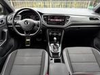 Volkswagen T-Roc 1.5 TSI DSG|ACC/DIGITAAL/TRHAAK/ELEC-KLEP, Auto's, 1258 kg, 4 cilinders, 150 pk, Wit