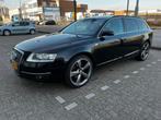 Audi A6 2.4 V6 130KW Avant AUT 2005 Zwart, Auto's, Audi, Stof, Zwart, 10 km/l, Stationwagon