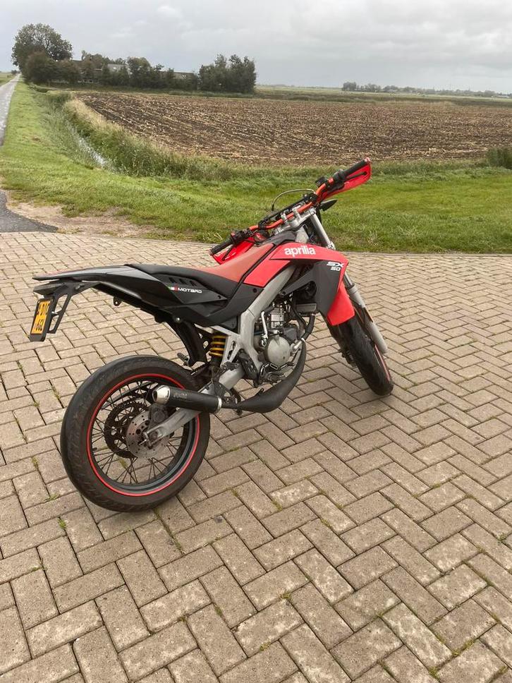 Aprilia sx50, Fietsen en Brommers, Brommers | Derbi, Gebruikt, Maximaal 45 km/u, Ophalen