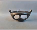 Bronzen kaarsplateau Corry Ammerlaan
6 x 10,5 x 10,5 cm, Corry Ammerlaan, Gevondenengemaakt@gmail.com, Ophalen of Verzenden, Minder dan 25 cm