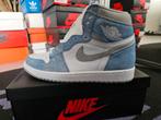 Nike air jordan 1 High OG "Hyper Royal Smoke Grey" 42.5, Blauw, Ophalen of Verzenden, Nike Air Jordan, Sneakers of Gympen