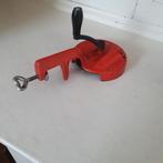 2x snijbonenmolen van het merk Pede in rood en wit, Huis en Inrichting, Ophalen of Verzenden