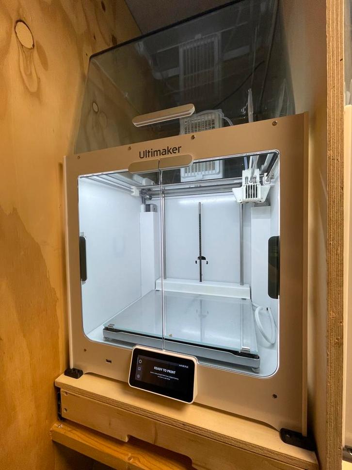 Ultimaker S5 + Air Manager, Computers en Software, 3D Printers, Gebruikt, Ophalen of Verzenden