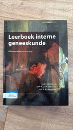 Leerboek interne geneeskunde, Ophalen of Verzenden, Zo goed als nieuw
