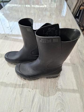 Zwarte laarzen Decathlon maat 37/38 beschikbaar voor biedingen