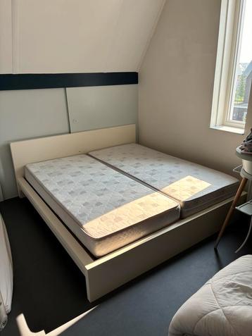 IKEA MALM 180x200cm bed incl lattenbodem en matrassen