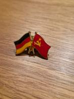 V 169 Pin Vlaggen Duitsland en USSR, Verzamelen, Speldjes, Pins en Buttons, Nieuw, Verzenden