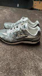 Nike p6000 maat 47 valt maatje kleiner, Sport en Fitness, Loopsport en Atletiek, Ophalen of Verzenden, Zo goed als nieuw, Hardloopschoenen