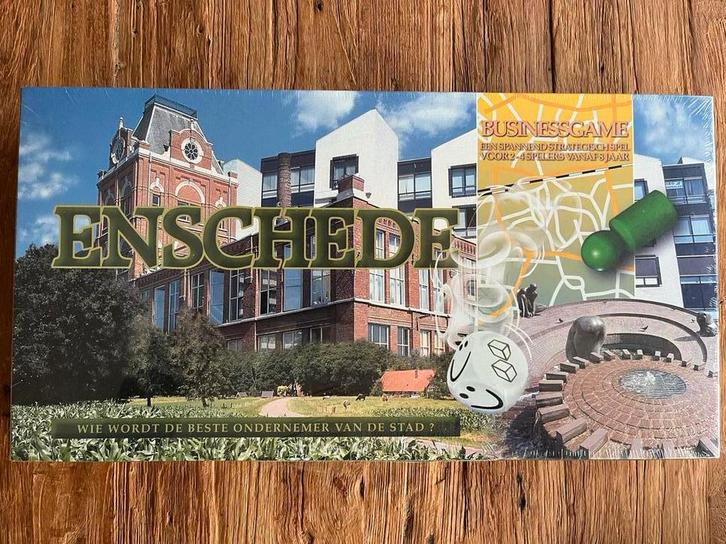 Business game Enschede strategie spel voor 2-4 spelers, Hobby en Vrije tijd, Gezelschapsspellen | Bordspellen, Nieuw, Een of twee spelers