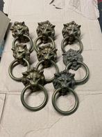 Te koop  8 leeuwenkoppen van anthieke kast, Ophalen