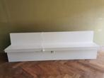 Te koop witte houten bank, 3 meter lang., Ophalen, 250 tot 300 cm, Minder dan 75 cm, Zo goed als nieuw
