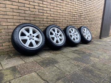 Set velgen volvo beschikbaar voor biedingen
