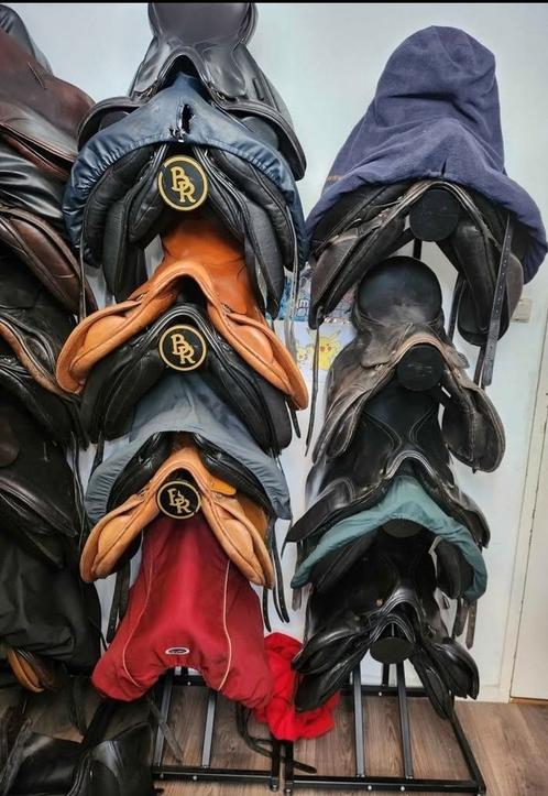 Zadeldragers van BR,zadel caroussel en verbreed apparaat, Dieren en Toebehoren, Paarden en Pony's | Hoofdstellen en Tuigage, Zo goed als nieuw