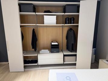 Design linnenkast Caccaro   70% KORTING !!! - afbeelding 2