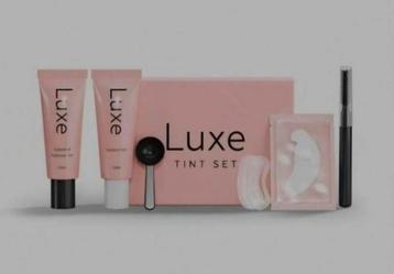 NIEUW Luxe Cosmetics winper- en wenkbrauw verf beschikbaar voor biedingen