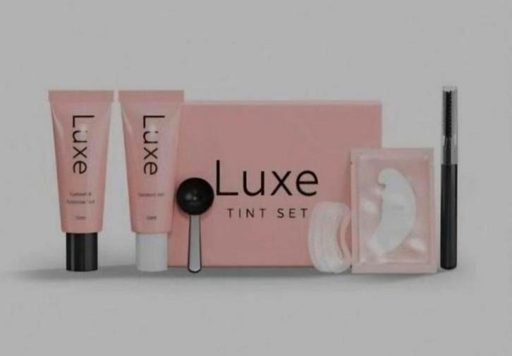 NIEUW Luxe Cosmetics winper- en wenkbrauw verf, Sieraden, Tassen en Uiterlijk, Uiterlijk | Cosmetica en Make-up, Nieuw, Make-up