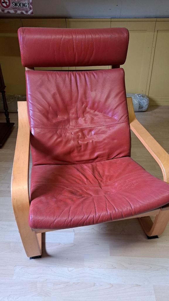 Ikea Poang Stoel - Bordeauxrood Leer, Huis en Inrichting, Stoelen, Gebruikt, Eén, Hout, Leer, Rood, Ophalen