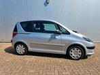 Peugeot 1007 1.6 16v BJ2009/van eerste eigenaar! Lagekm, Voorwielaandrijving, Stof, 4 stoelen, Handgeschakeld