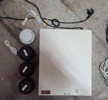 CD7201 alarm systeem beschikbaar voor biedingen
