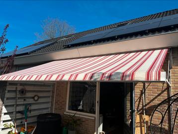 Elektronisch zonnescherm 420x210 beschikbaar voor biedingen