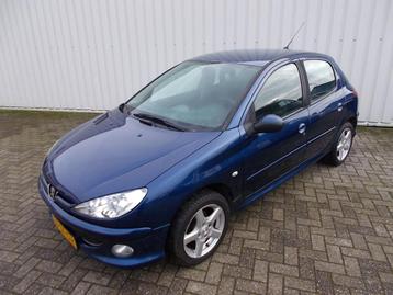 Peugeot 206 1.4 Air-line 3 HB Airco ( APK KEURING BIJ AFLEVE beschikbaar voor biedingen