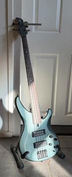 Yamaha en Ibanez basgitaars, Muziek en Instrumenten, Ophalen, Zo goed als nieuw