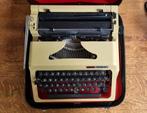 Erika Mod 34 in koffer., Diversen, Typemachines, Ophalen, Gebruikt