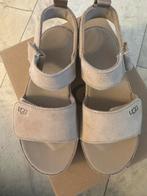 UGG Goldenstar Sandalen Maat 32,5, Ophalen of Verzenden, Zo goed als nieuw