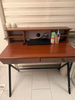 Bureau/studeertafel/studeerbureau/werkbureau, Huis en Inrichting, Bureaus, Ophalen, Zo goed als nieuw