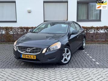 Volvo S60 2.0T Intro Edition NAP APK XENON AUTOMAAT beschikbaar voor biedingen
