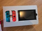 Hele nette Nintendo Switch V2, Racen en Vliegen, Ophalen of Verzenden, Zo goed als nieuw, 3 spelers of meer