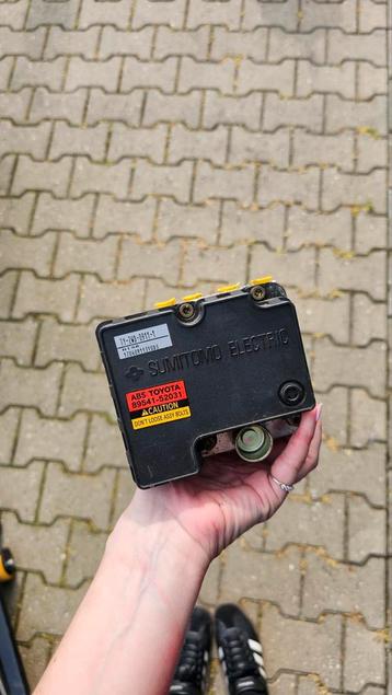 ABS pomp Toyota Yaris P1, 1.0, 2001 (model 1999/2005) beschikbaar voor biedingen