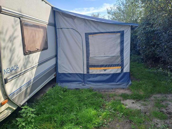 Wintertent / Deeltent / Achtertent Brand Pluto, Caravans en Kamperen, Tenten, tot en met 3, Gebruikt, Ophalen