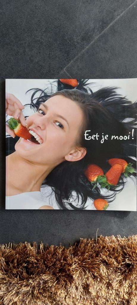 Eet je mooi - recepten voor een stralende huid, Boeken, Kookboeken, Nieuw, Europa, Ophalen of Verzenden