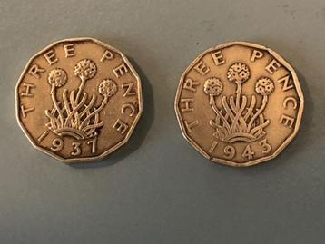 2 Munten Three Pence Great Brittain 1937 en 1943, King Georg beschikbaar voor biedingen