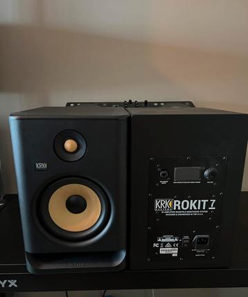 KRK ROKIT RP7 G4 set 2 actieve studiomonitoren (7”), DSP-EQ beschikbaar voor biedingen