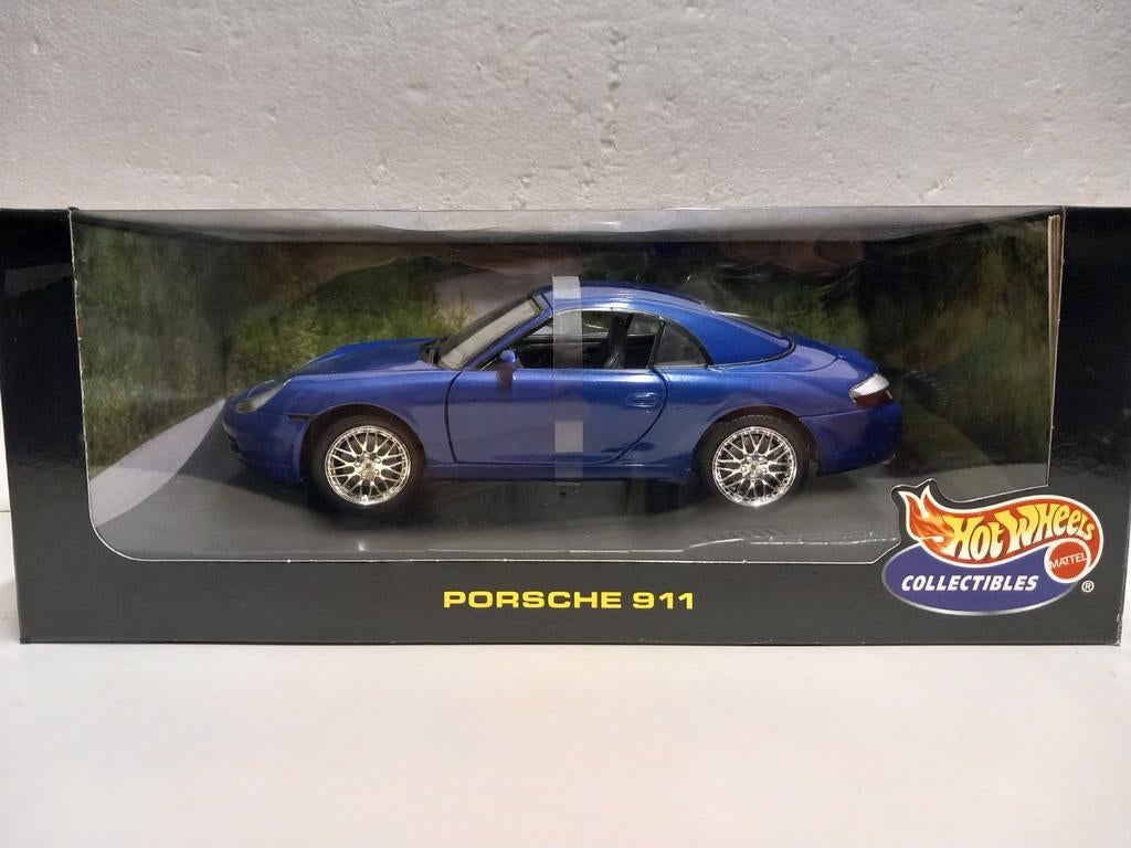 Porsche 911 Carrera metallic blue Hot Wheels metal 1:18 KRD, Ophalen of Verzenden, Zo goed als nieuw, Auto, Hot Wheels