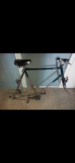 Koga miyata racefiets frame goeie staat,racefietsstuur erbij, Fietsen en Brommers, Fietsen | Racefietsen, Ophalen, Gebruikt, Staal