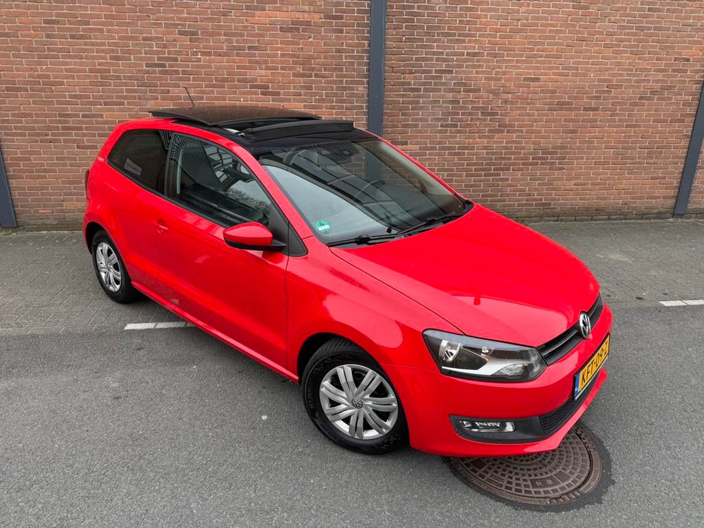 Volkswagen Polo 1.2 | PANO | PDC | Cruise | Zeer Netjes, Stof, Electronic Stability Program (ESP), Bedrijf, Handgeschakeld