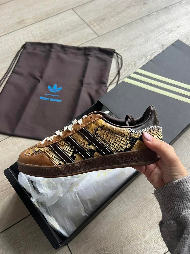 Wales Bonner x adidas Gazelle Snake - Maat 40, Bruin, Nieuw, Ophalen of Verzenden, Sneakers of Gympen