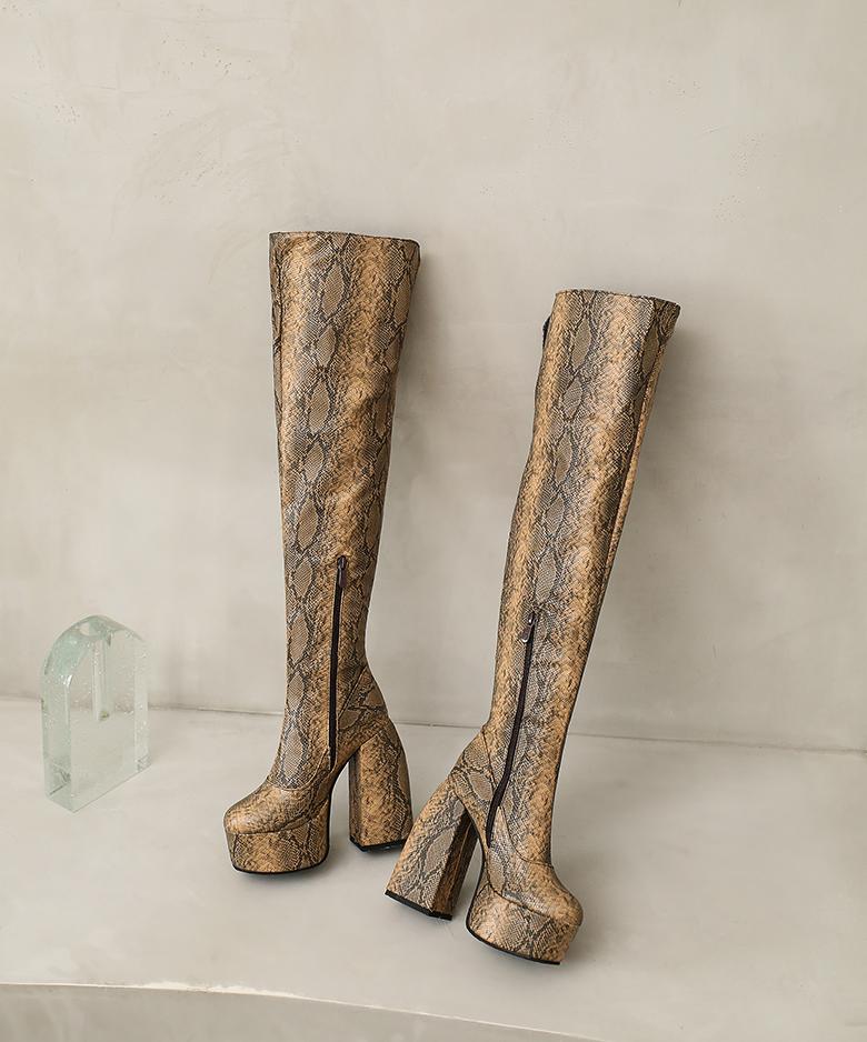 Bruine slangen overknee laarzen dames vrouwen hoge beige, Verzenden, Nieuw, Beige, Hoge laarzen