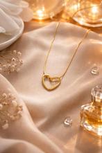 Hart van goud ketting en oorbellen - Nieuw!, Sieraden, Tassen en Uiterlijk, Oorbellen, Hangers, Nieuw, Ophalen of Verzenden, Goud