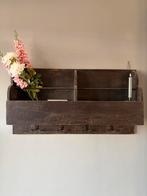 Landelijk Sober Wonen wandrek hout, Ophalen, Zo goed als nieuw