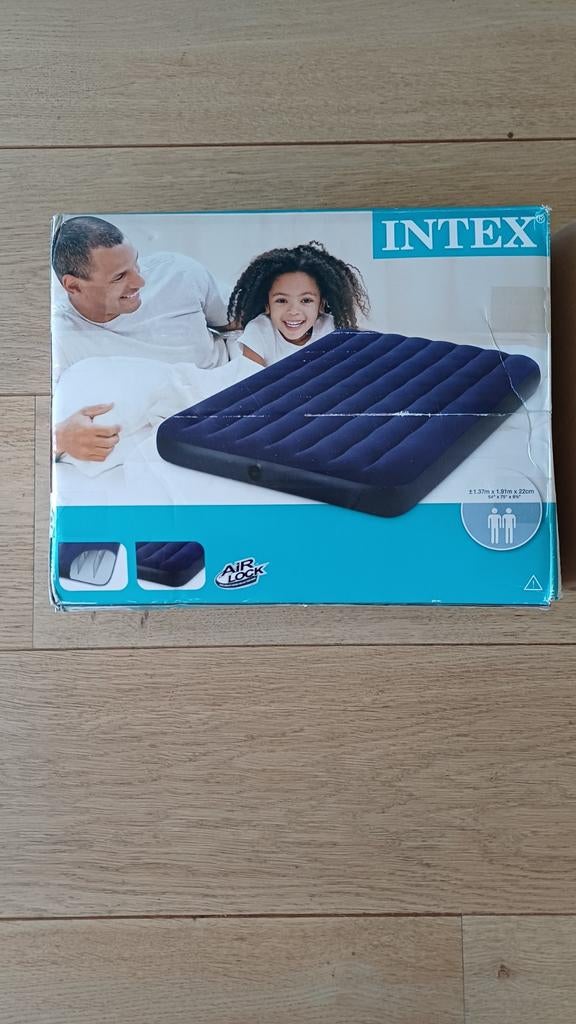 Intex Luchtbed 2-persoons - 137x191x22 cm, Ophalen, Gebruikt, 2-persoons