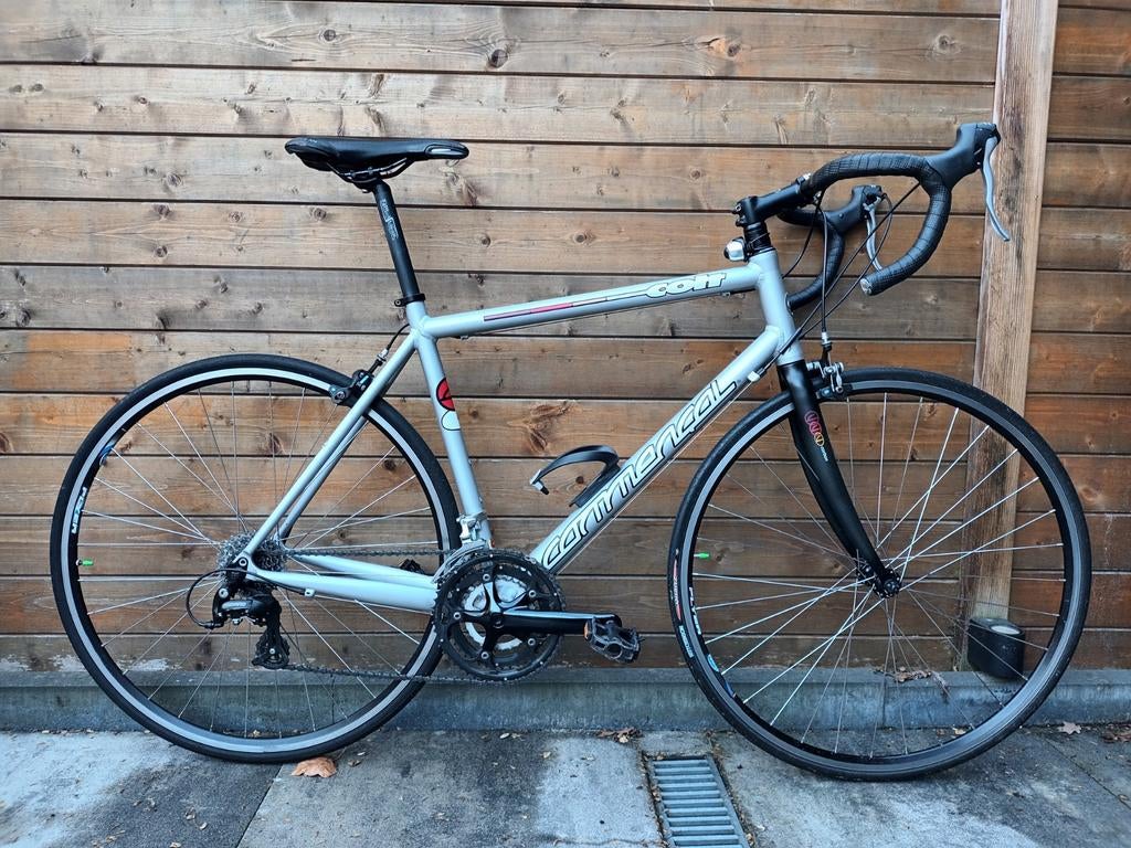 Commencal Colt racefiets, Aluminium, Zo goed als nieuw, Meer dan 20 versnellingen, 53 tot 57 cm