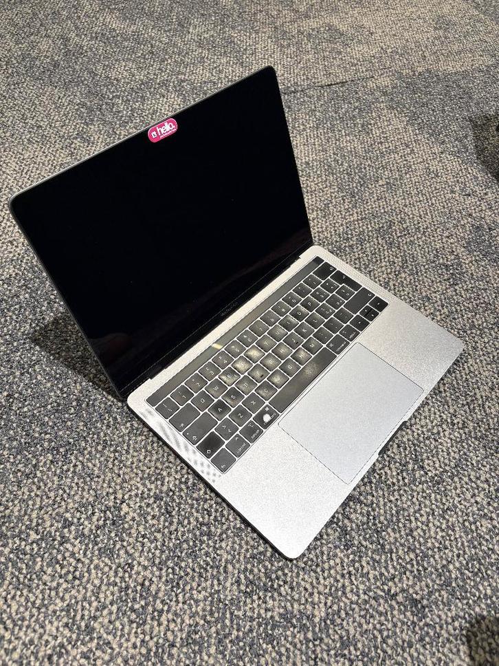 MacBook Pro 13-inch, 2019, Computers en Software, Apple Macbooks, Gebruikt, MacBook Pro, 13 inch, Minder dan 2 Ghz, 128 GB of minder