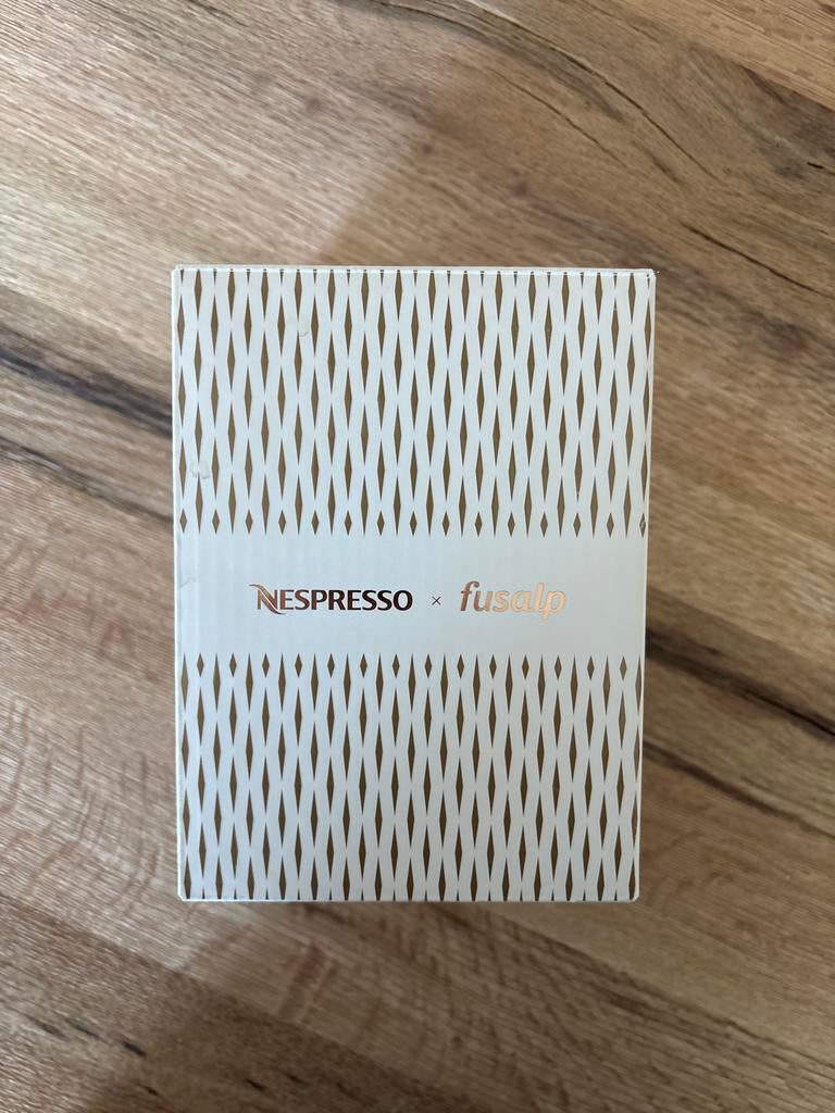 Nespresso x Fusalp Cocktailglas - Nieuw in doos, Nieuw, Ophalen of Verzenden, Glas, Overige stijlen