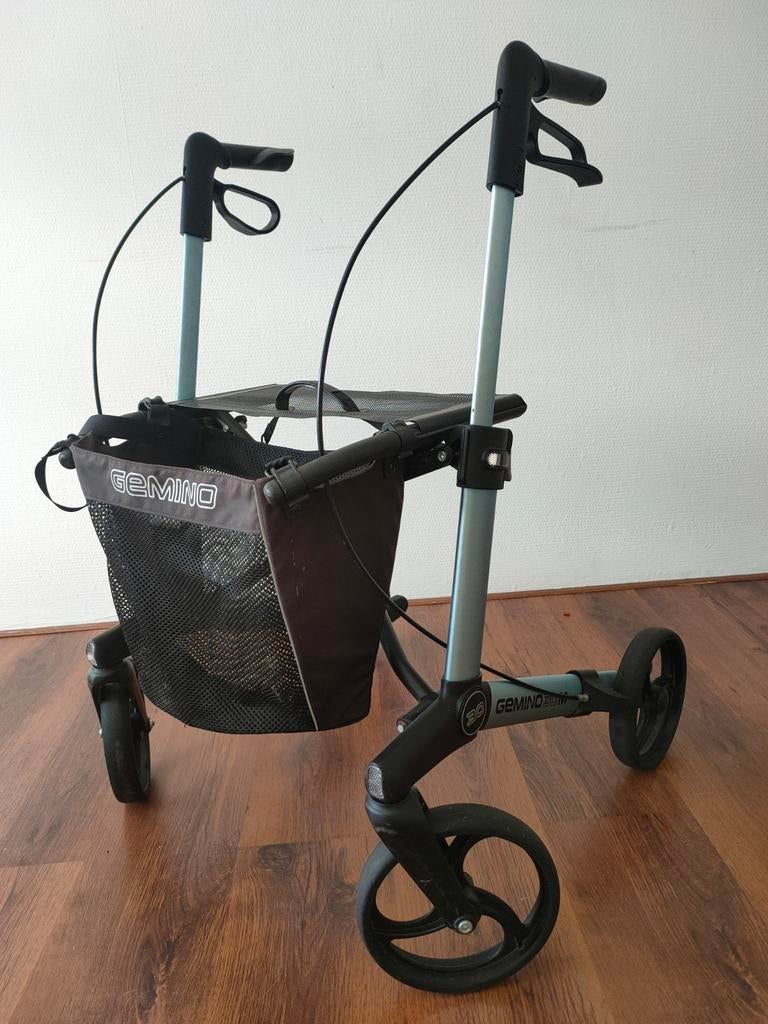 Rollator Gemino 30M Lichtgewicht, Diversen, Rollators, Ophalen, Opvouwbaar, Zo goed als nieuw