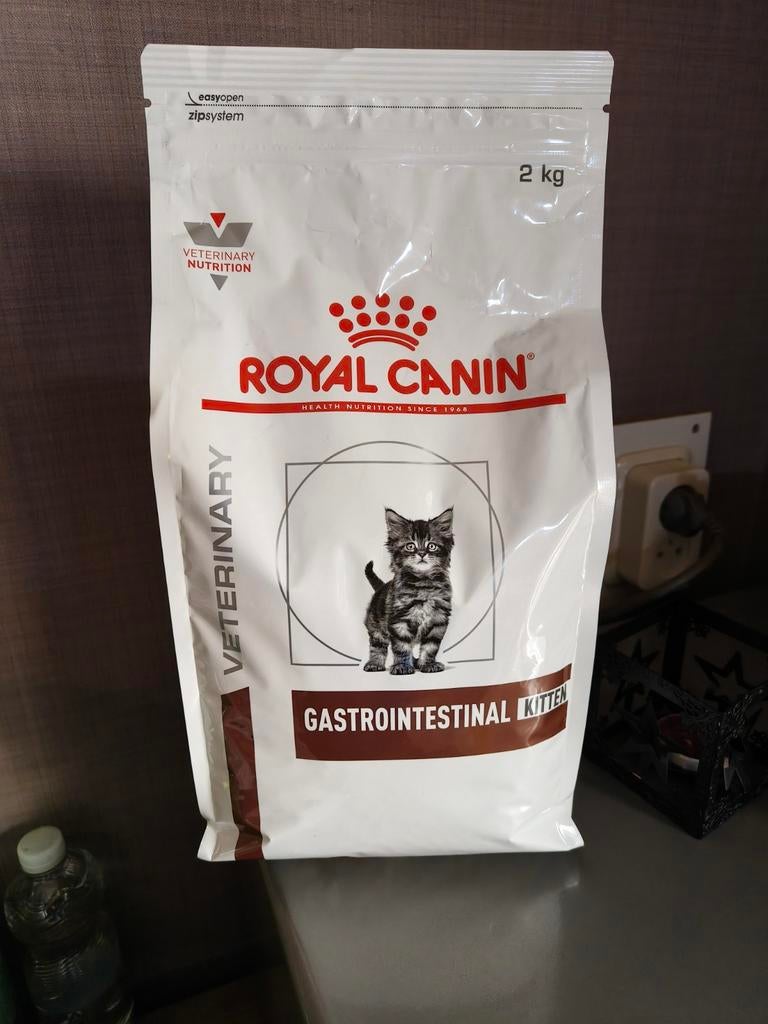 Royal Canin 2 km, Dieren en Toebehoren, Dierenvoeding, Ophalen