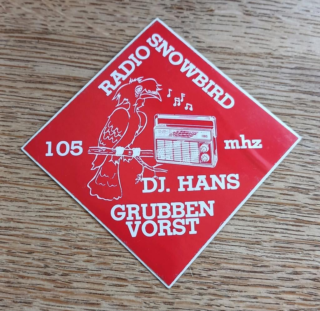 Sticker piraat zendamateur Radio Snowbird, Grubbenvorst, Ophalen of Verzenden, Zo goed als nieuw